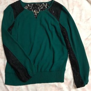 Long sleeved top